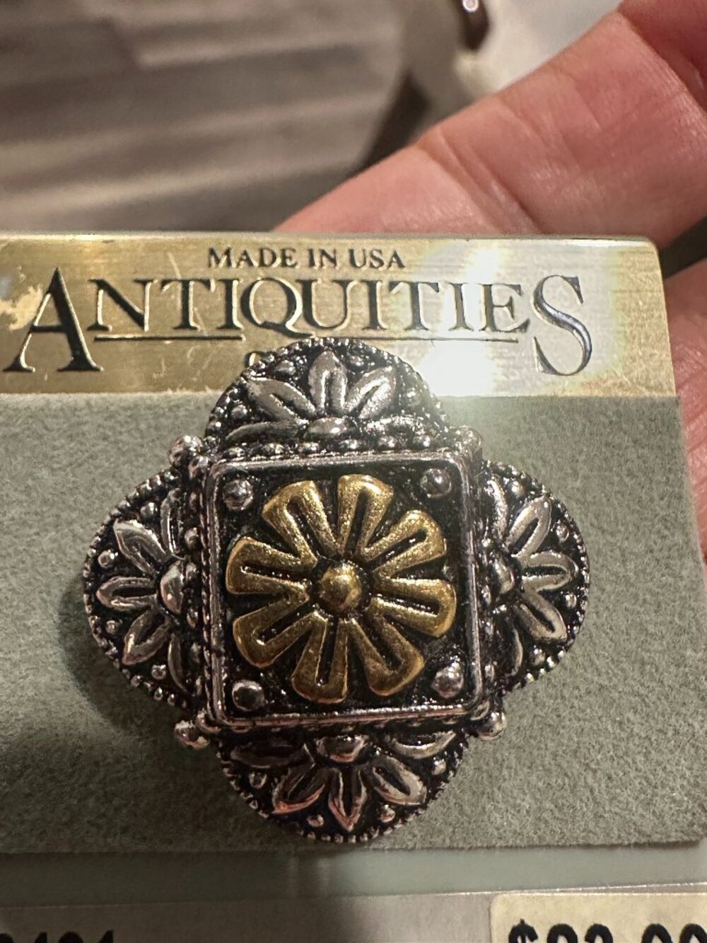 Vintage 1928 Antiquities Classic Two Tone Brooch Silver & Gold Floral Design Pin - Picture 7 of 8